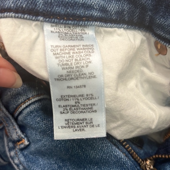 Vineyard Vines High Rise Jean Shorts size 25 elastic mix super comfy! - Picture 7 of 7